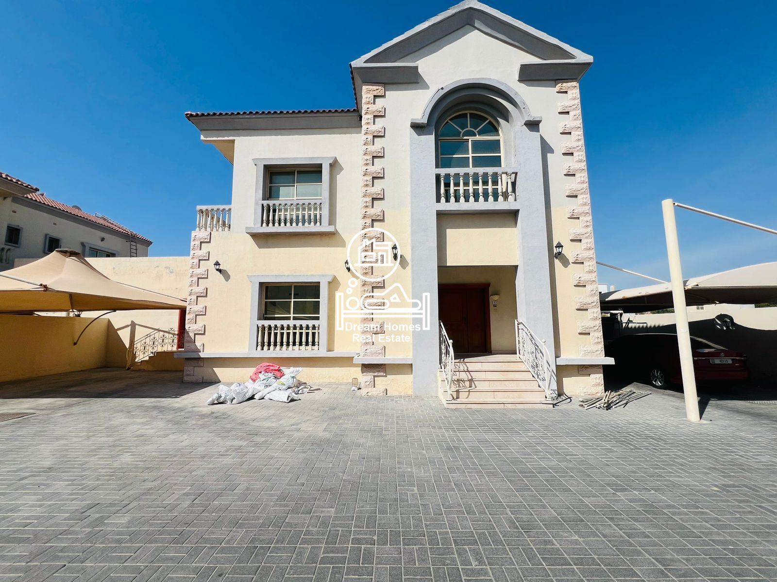 Nice and clean villa for rent in Khalifa city