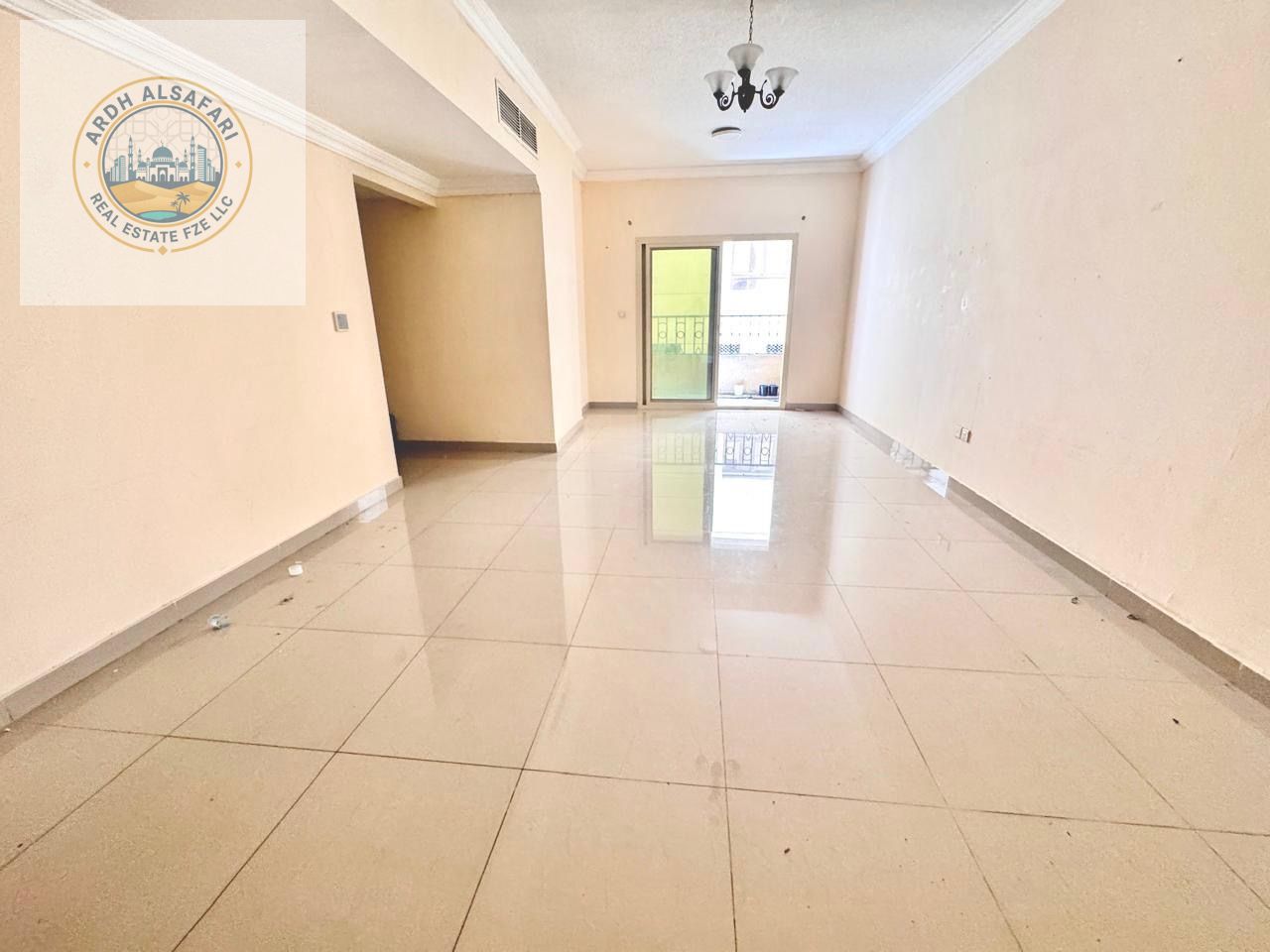 Hot offer spacious 2 bhk cheap price with balcony 3 bath coverd parking ready to move