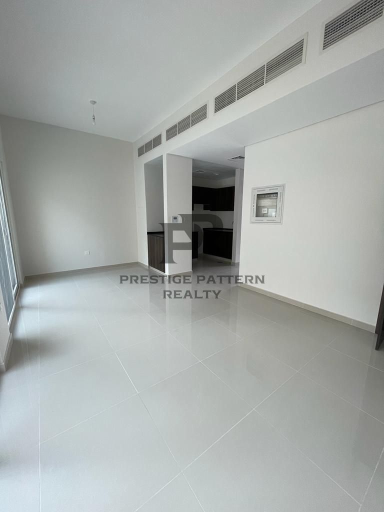READY TO MOVE IN | SPACIOUS | SERENE COMMUNITY