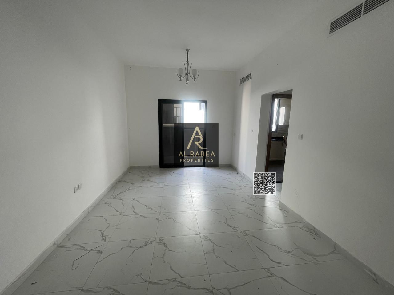 First tenant-Wardrobes-Easy access to Dubai exit