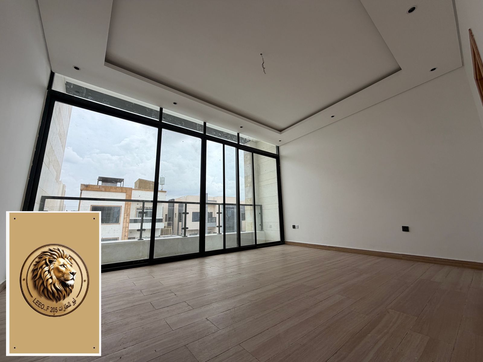 Deluxe villa for sale in Al Yasmine, great location.