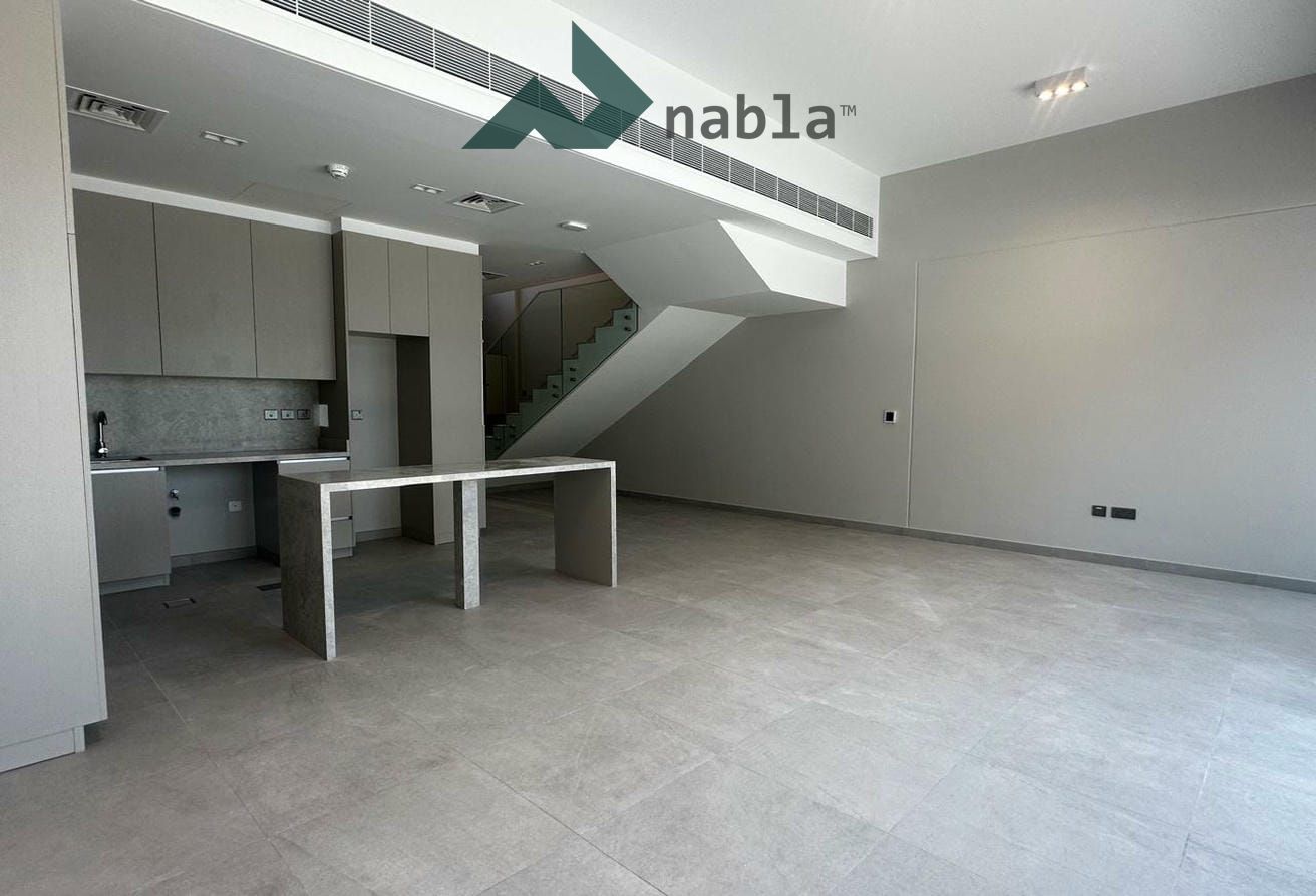 Unfurnished | Single Row | Burj Khalifa View