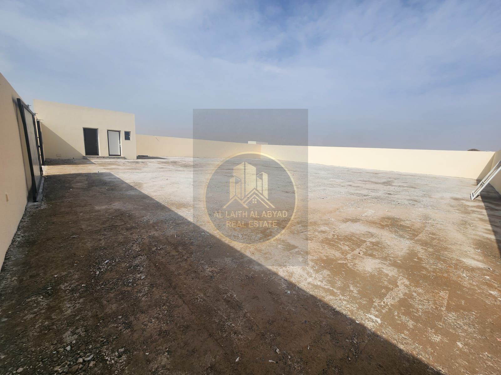 For Rent – fenced land in Al Sajaa A great opportunity for commercial or storage use in a prime location in Al Sajaa.