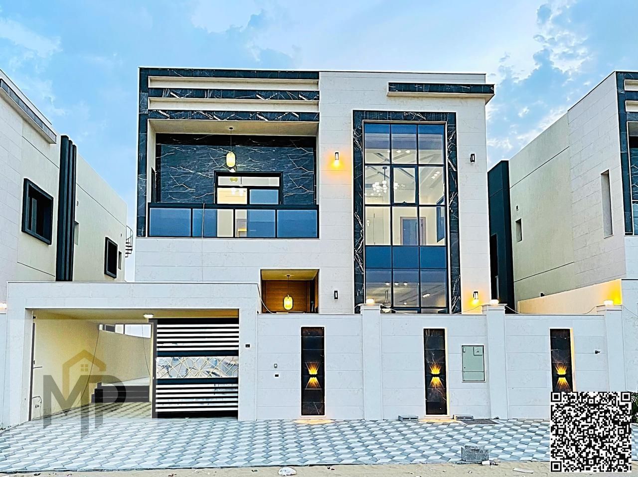 Modern luxury villa for sale at an unbelievable price, including registration fees. High-end finishes and freehold ownership for all nationalities.