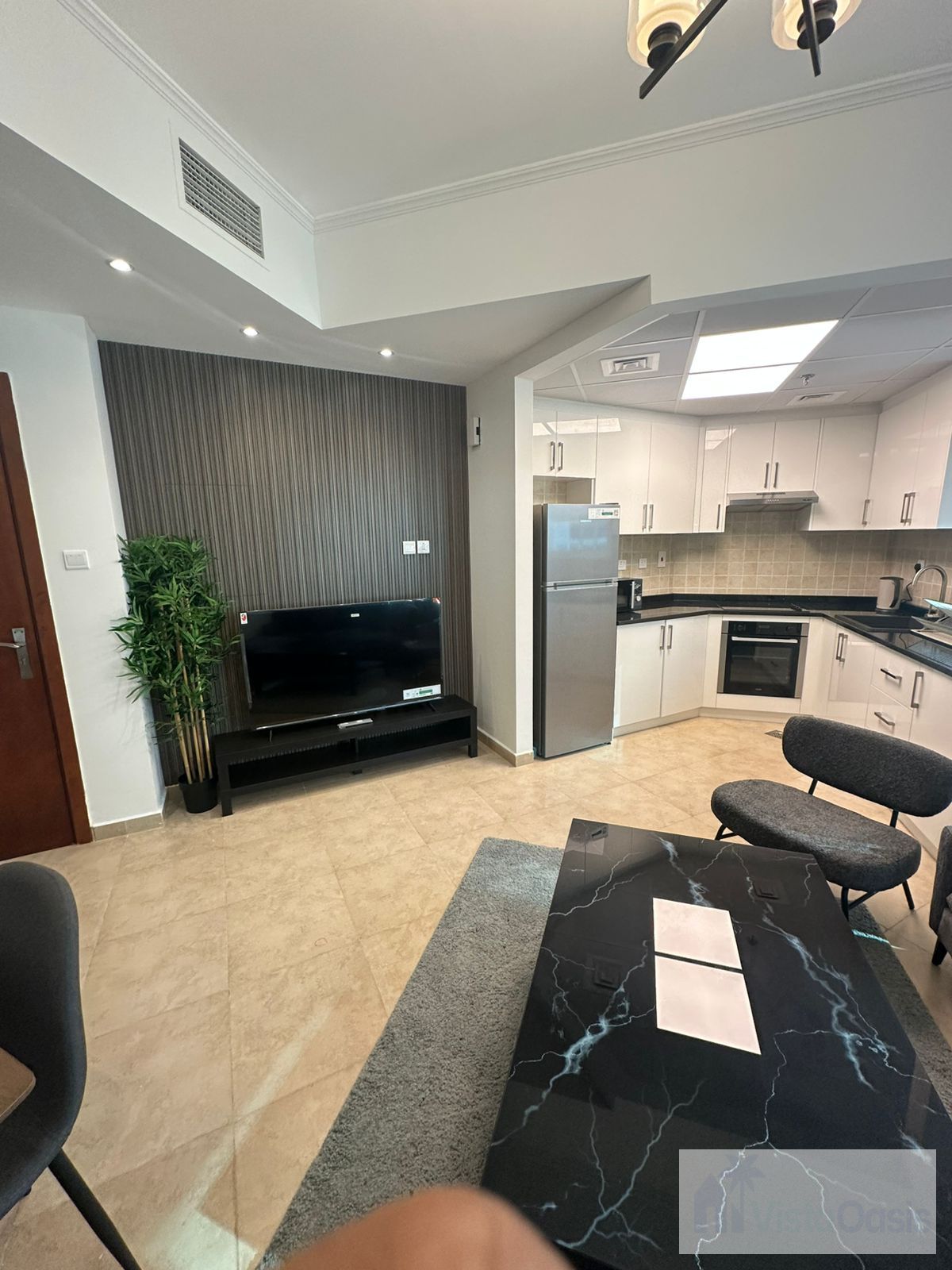 || FULLY FURNISHED ||LAKE VIEW ||NEAR METRO DMCC|| HIGH FLOOR||