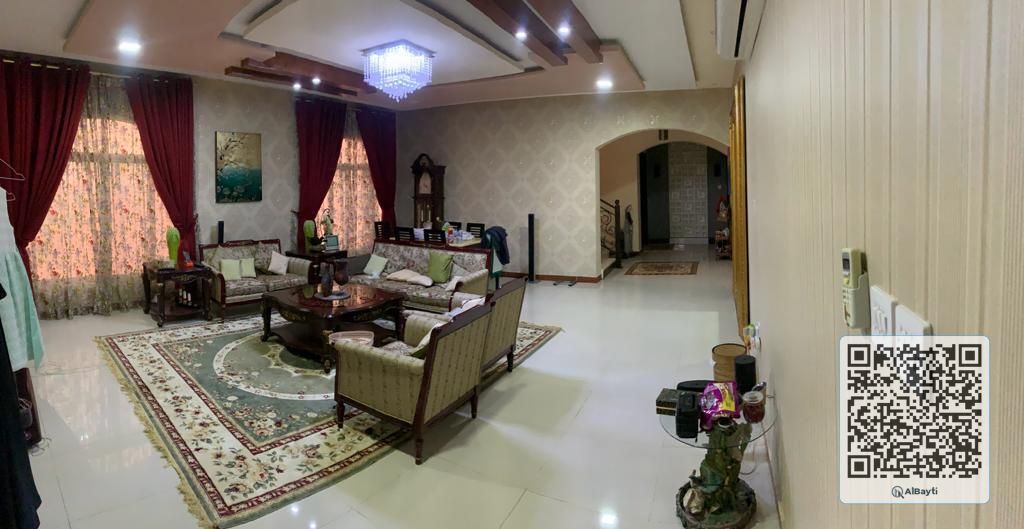 Commercial Villa For Sale