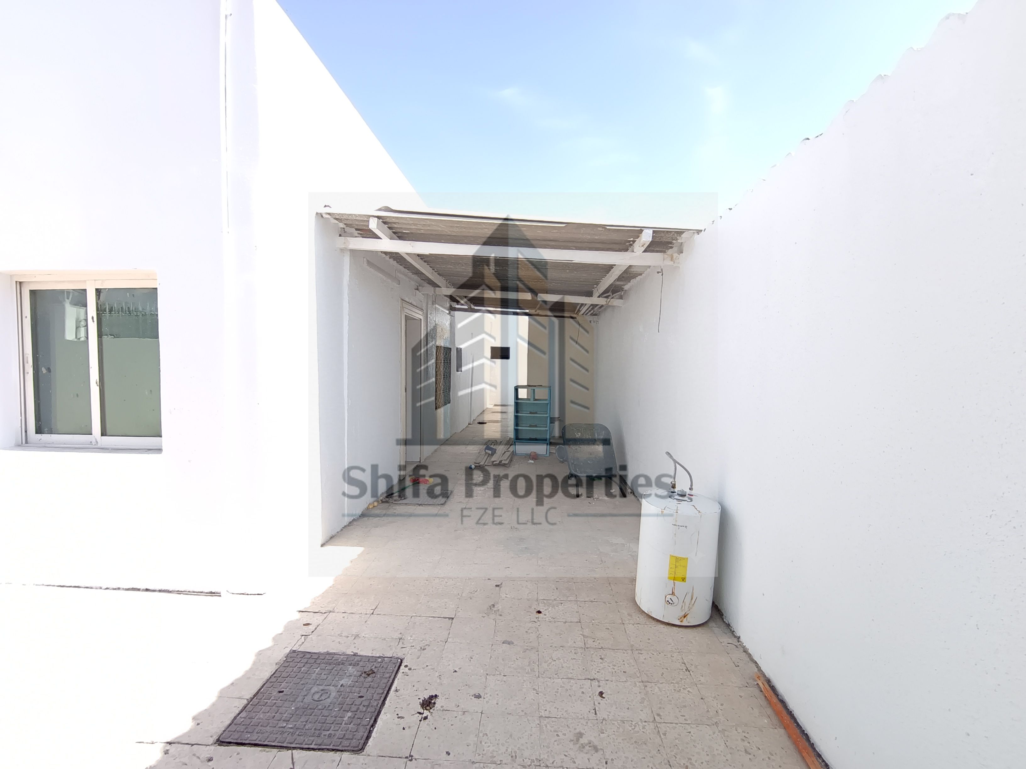 Limited time offer 6bhk villa for family in prime location