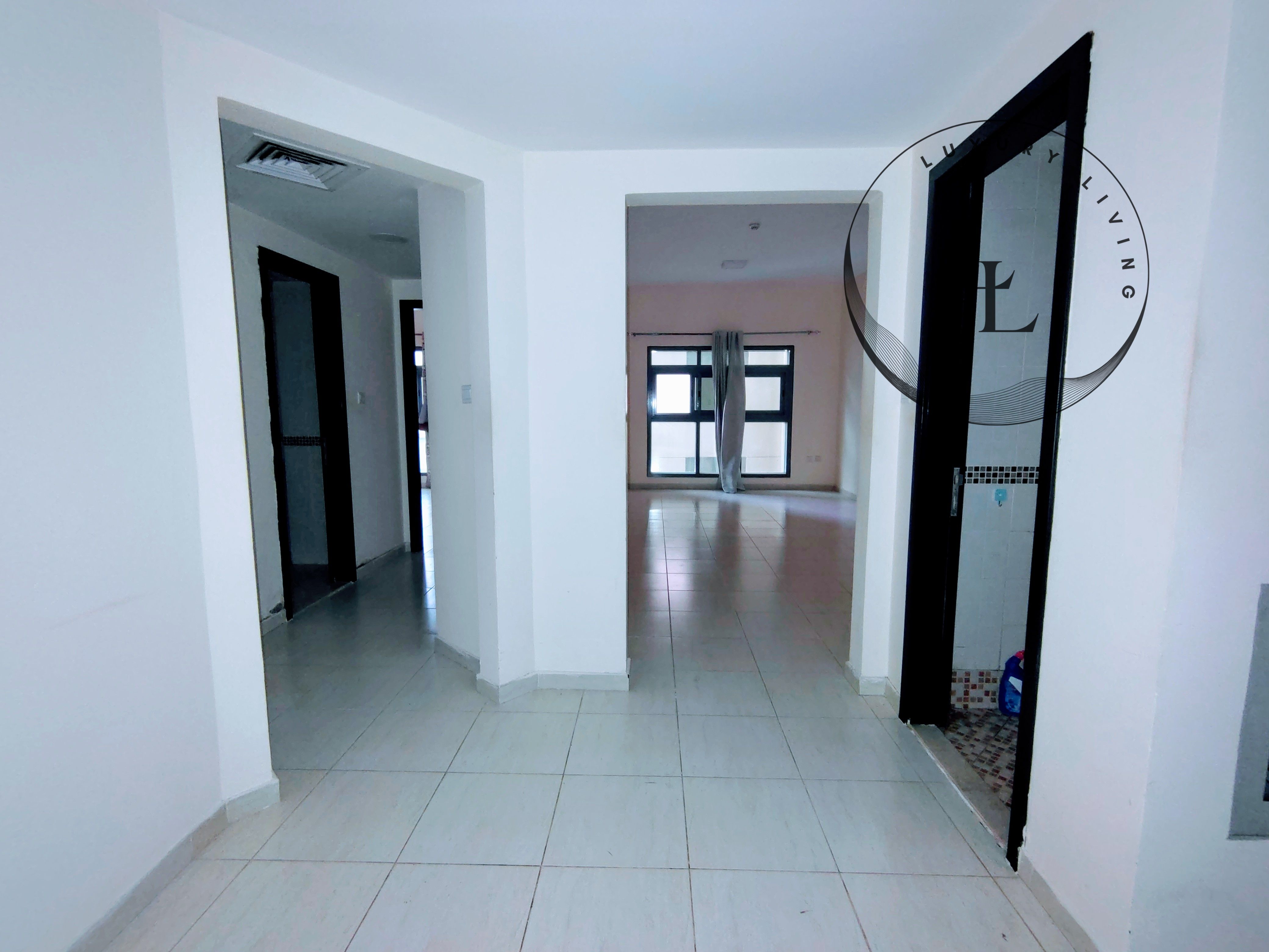 Lavish brand new apartment is available in 45k with balcony