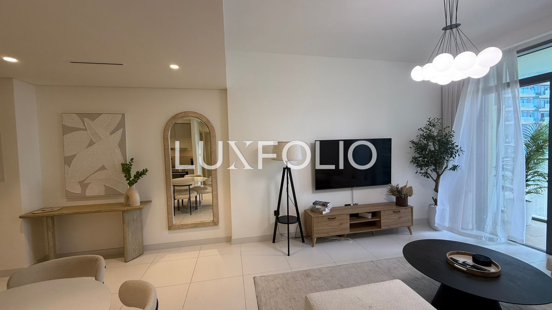 Fully Furnished | Upgraded | Beach Access