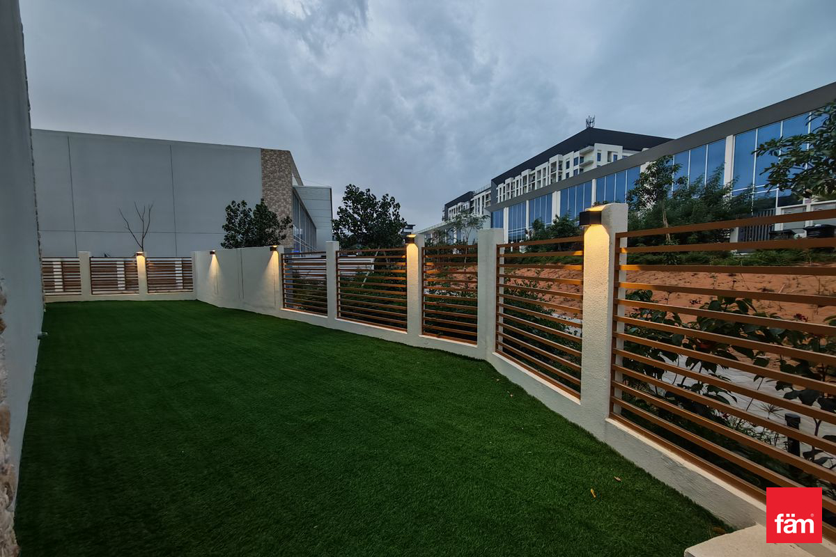 Corner Unit | Brand New | Facing Pool