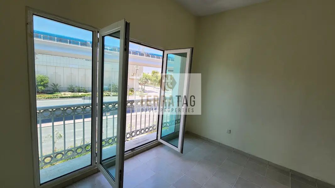 U TYPE FOUR DOOR BALCONY WOODEN FLOOR NEAR TO METRO