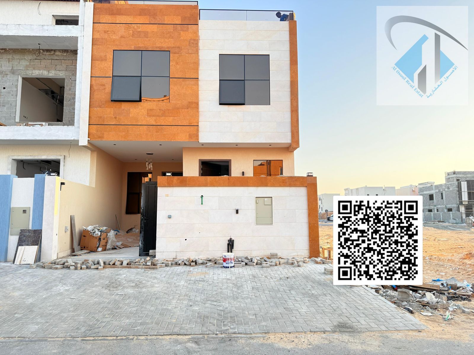 Villa for sale with freehold ownership for all nationalities, one of the best villas, including electricity, water, Or air conditioning fees.