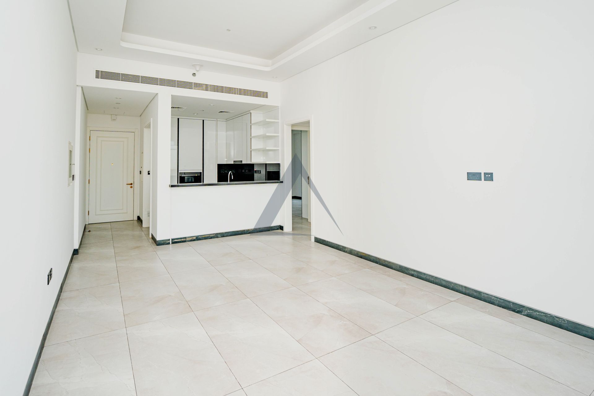 Spacious 2BR | Pool View | Vacant | High ROI