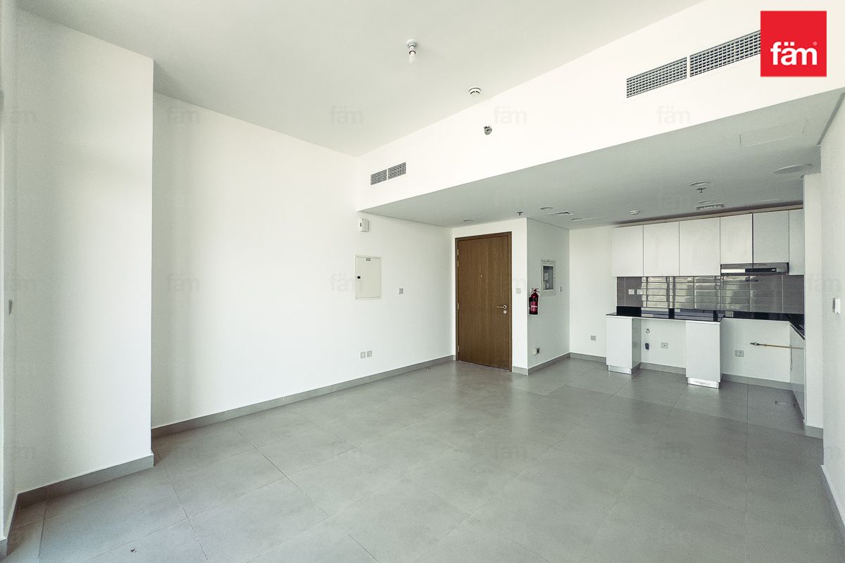 Spacious 1BR | Prime Location | Dubai South