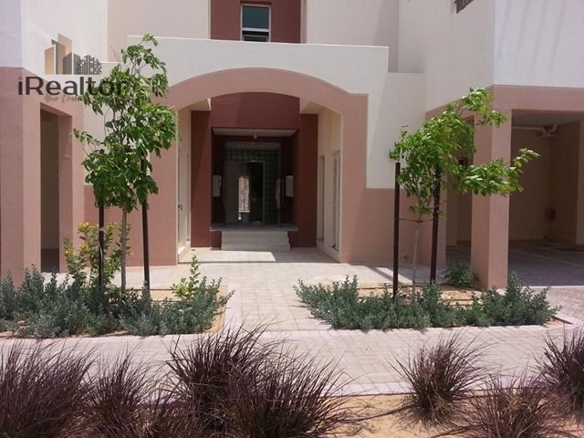 Traditional 2BR with Balcony | Available Now!