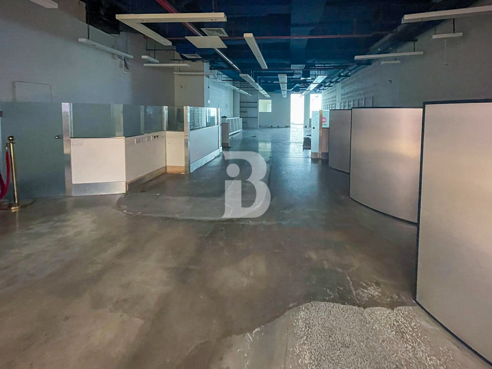 Grade A | Retail Space | Prime Location| Ready