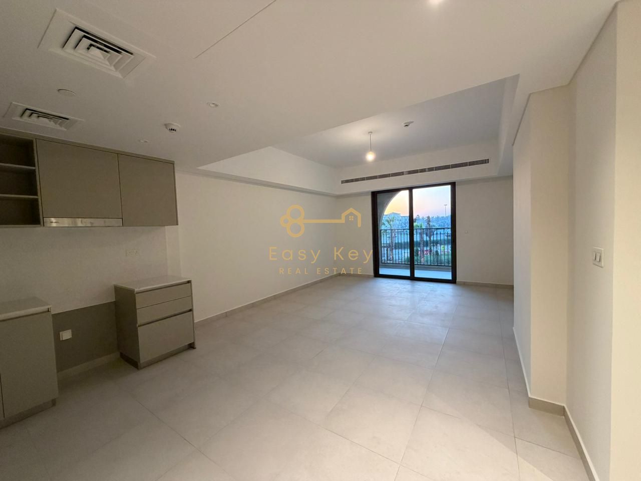 Luxury 1BR Rental | Pool & Gym Access | Community Access