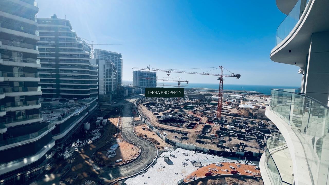 Waterfront 2BR apartment in South Bay Residences