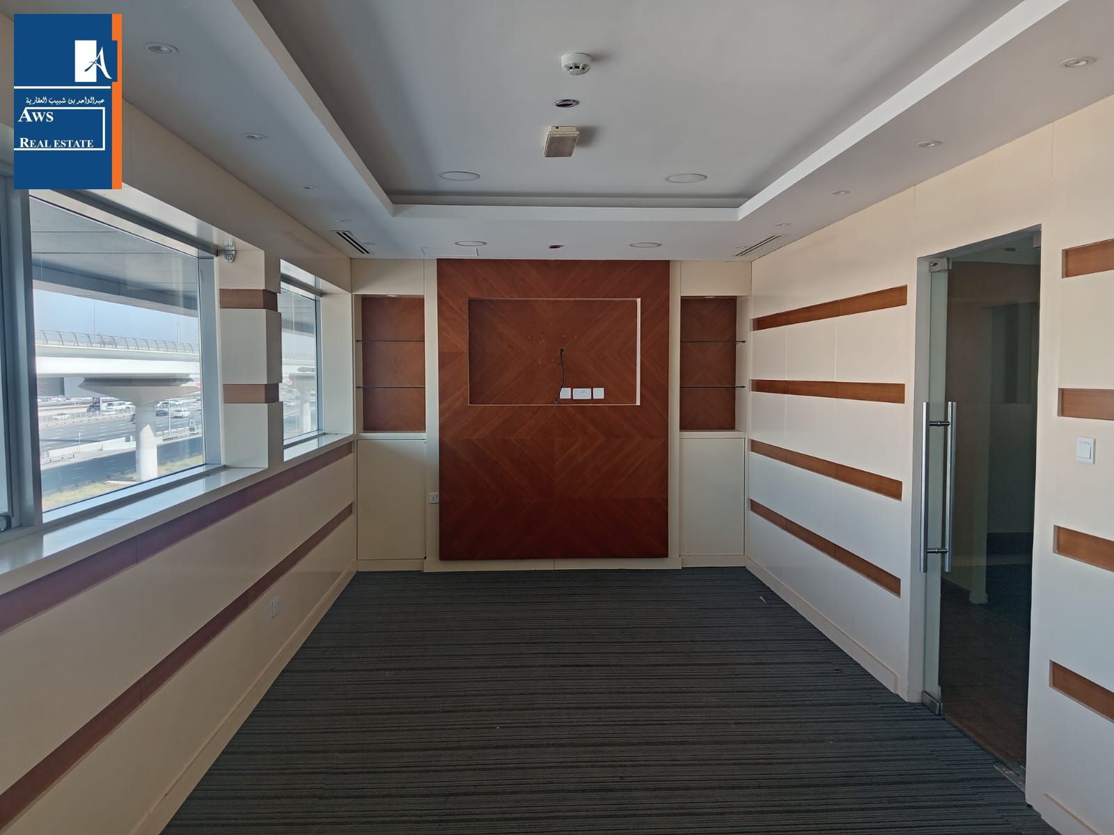 Spacious Office at Prime Location - Sheikh Zayed Road