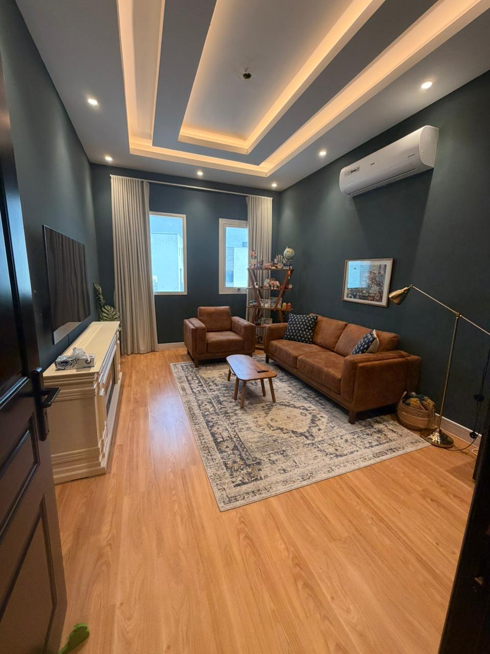 For sale: Luxury villa near Sheikh Mohammed Bin Zayed Road - Freehold ownership for life for all nationalities - with easy bank financing available