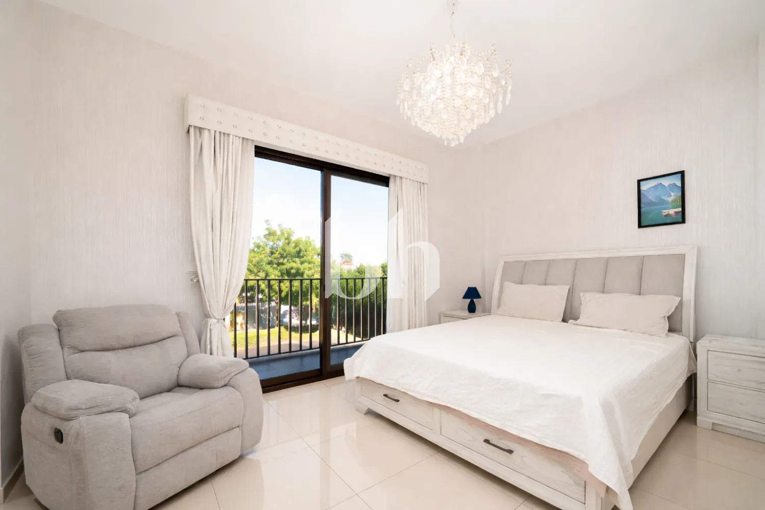 Corner 3BR | Landscaped Garden| Vacant on Transfer