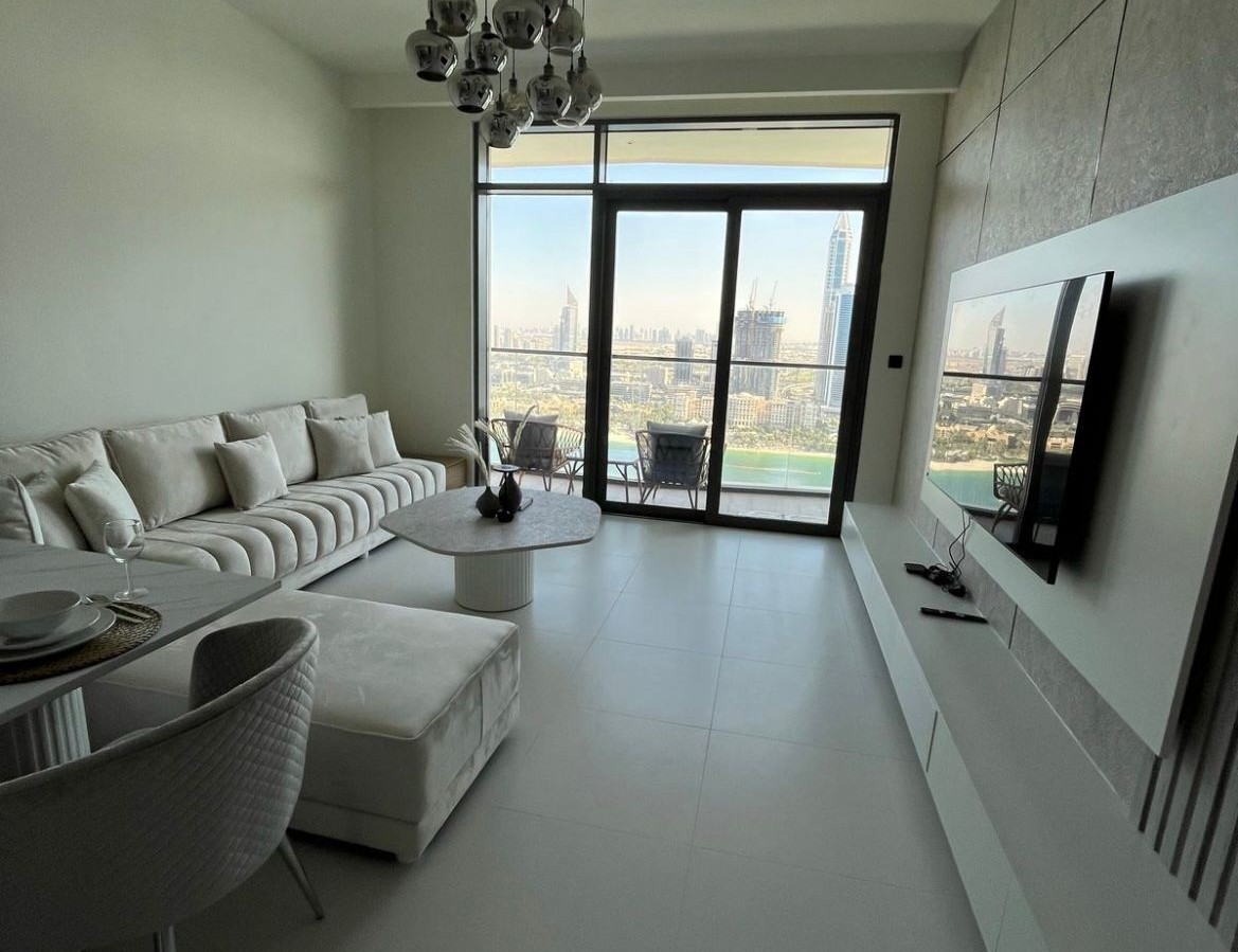 Vacant Next Month |Stunning Marina Views |Furnish