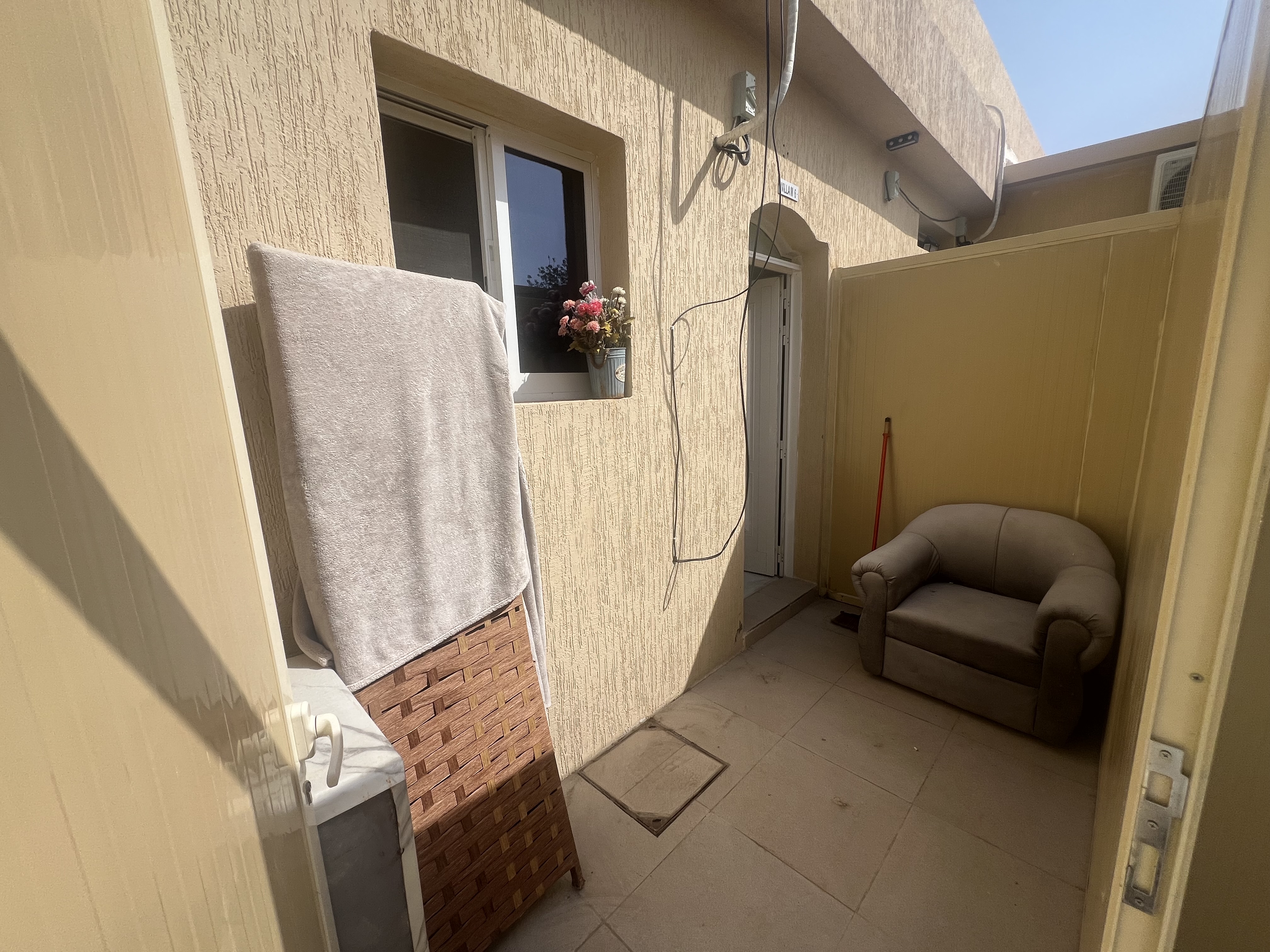 One bedroom villa for rent behind AlDar hotel