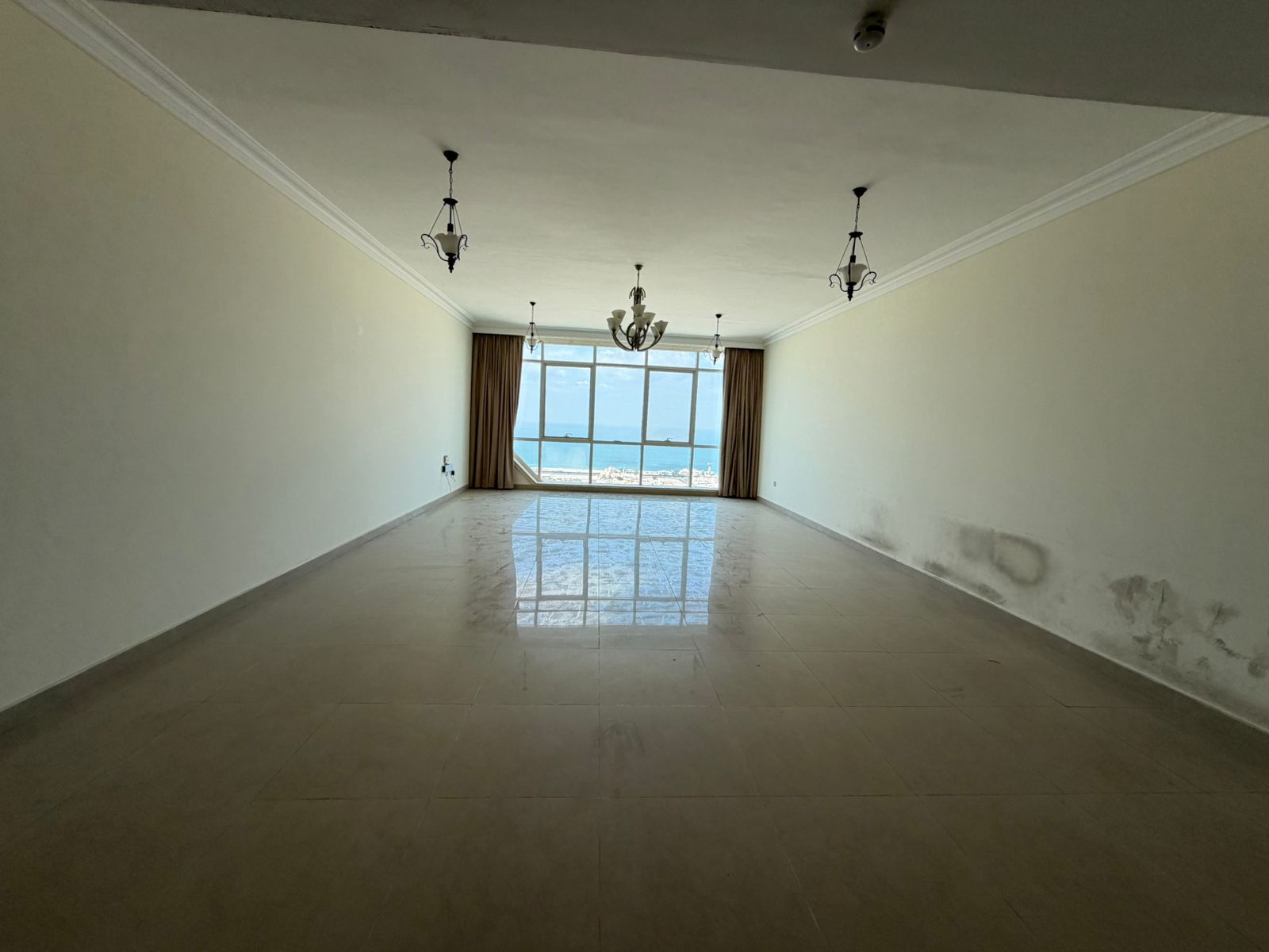 Sea view, free AC, one month free, prime and vibrant location close to all services, cafes and shops, and near Dubai exit.