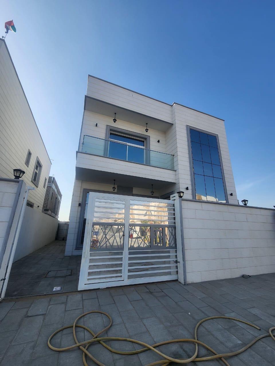 SPACIOUS 5 BEDROOM VILLA IN AJMAN