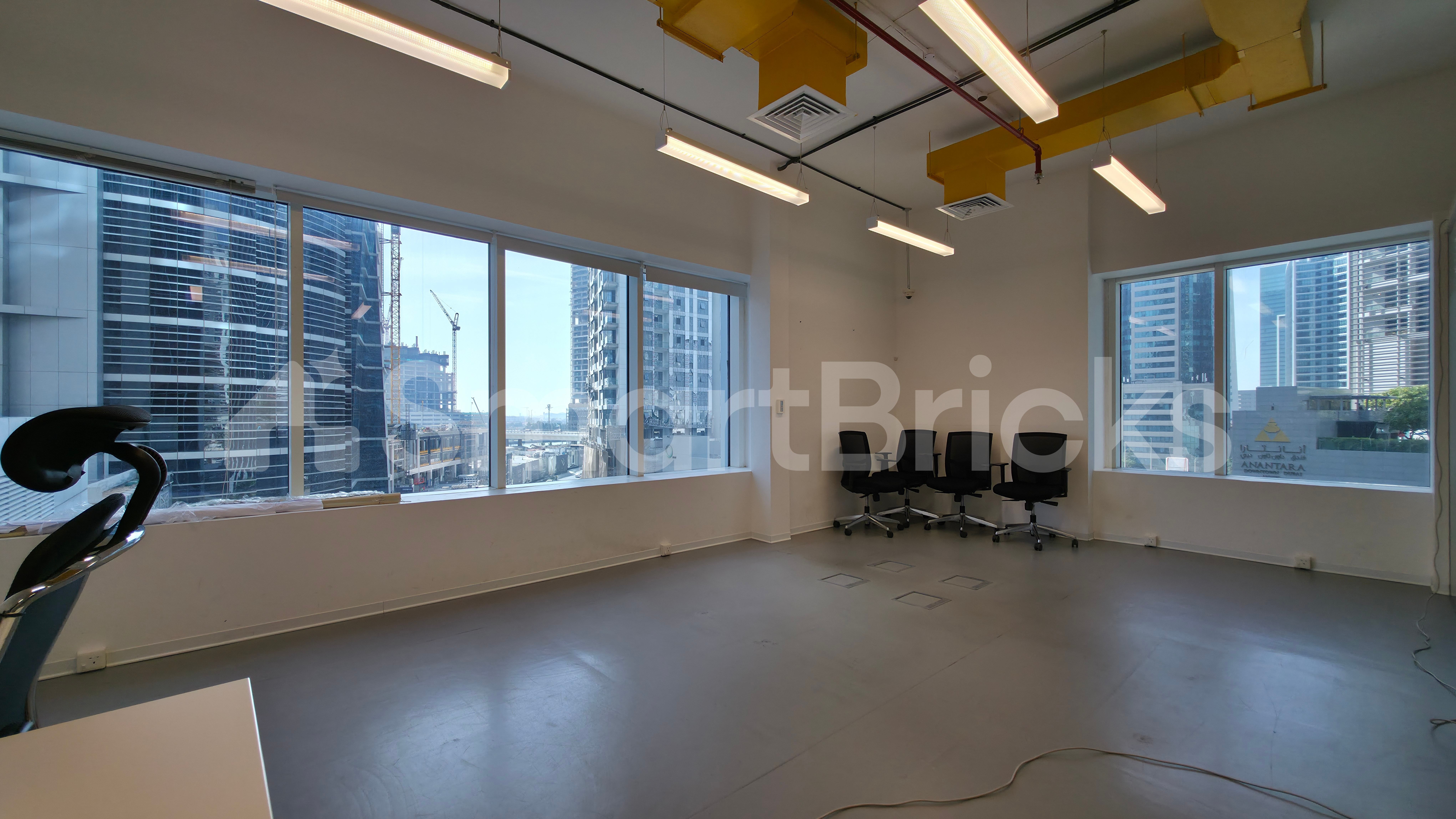 Ready to Move | Fitted Grade A Office | Low Floor