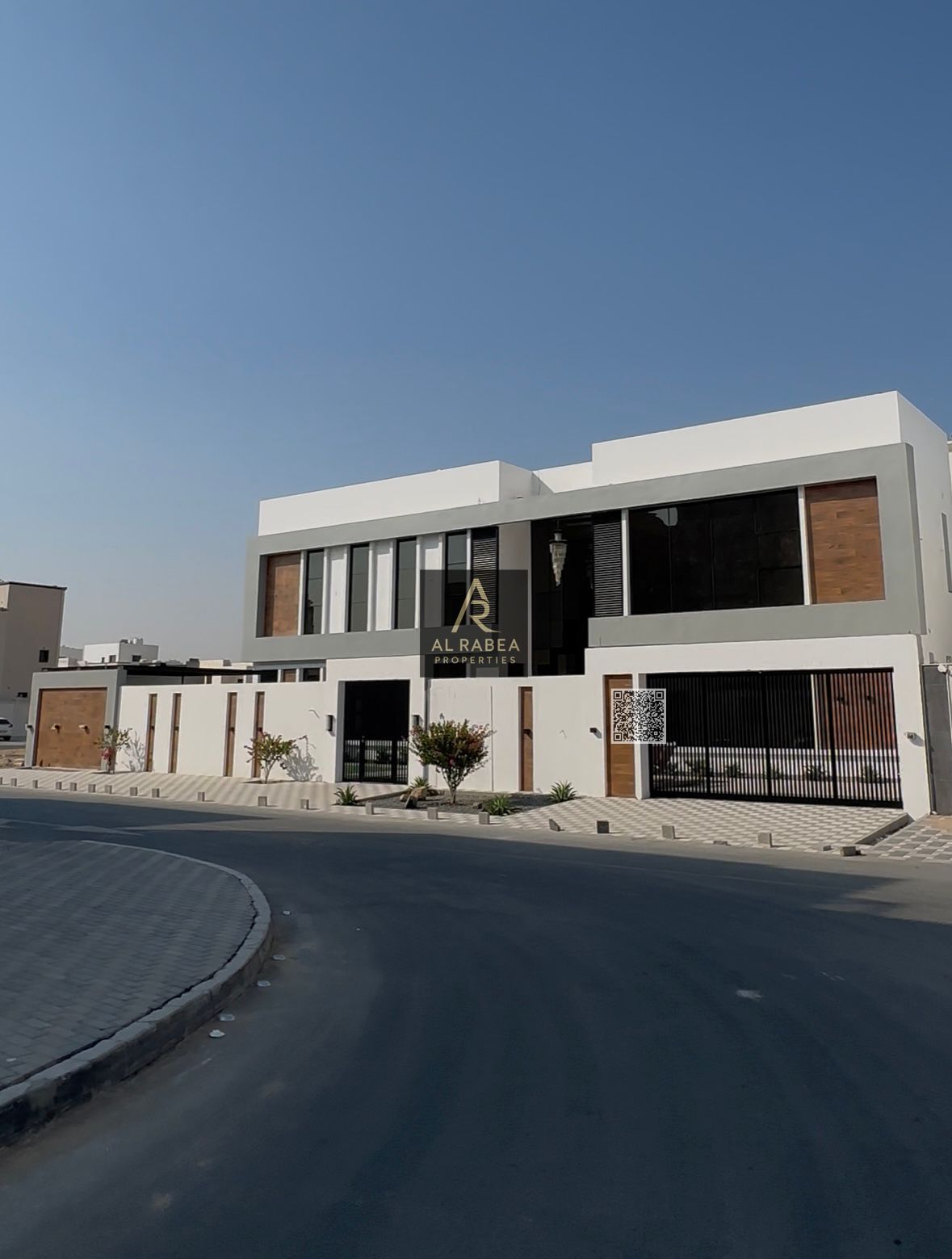 Modern luxury villa Plot size : 6200 sqft Build up area :almost 5700 sqft Price : 4,400,000 including electric and water connection and Includin