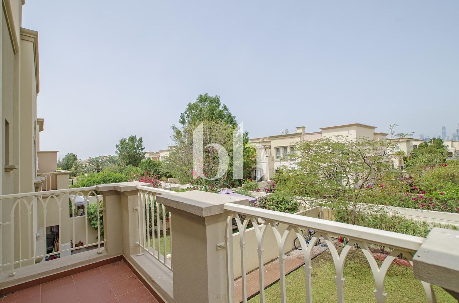 Large Plot | Spacious | Furnished | Ready to View
