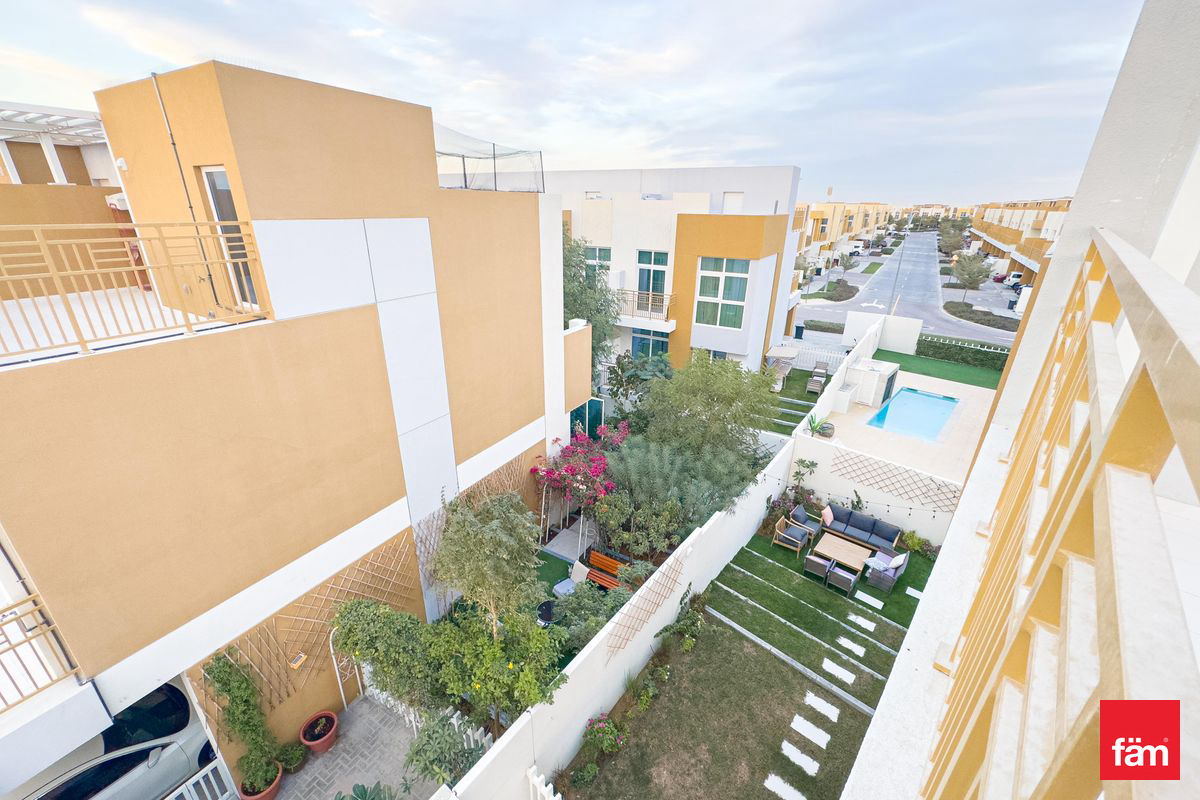 Close To Amenities | Open Kitchen | Basement