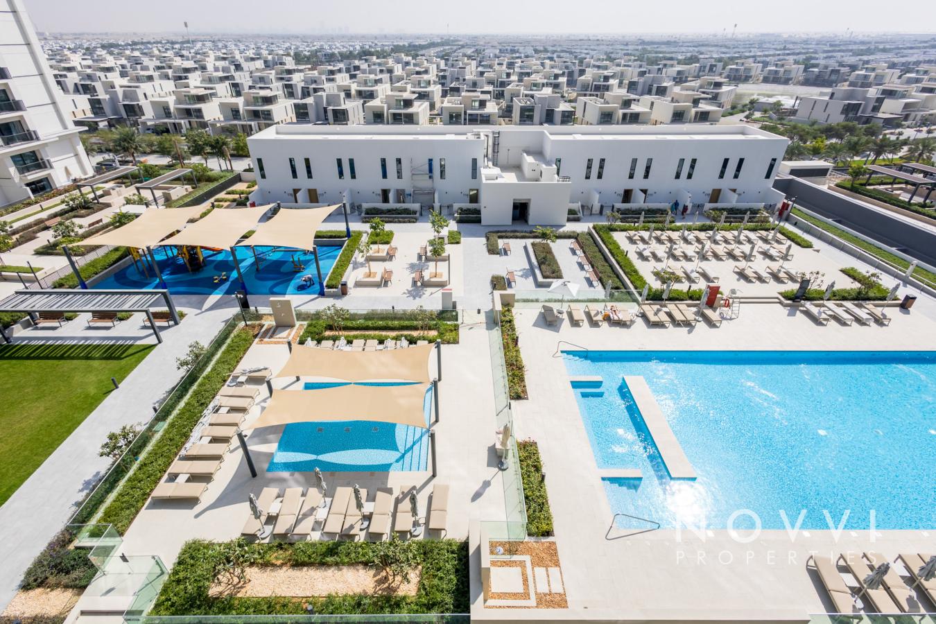 Pool View | Direct Park Access | Chiller Free