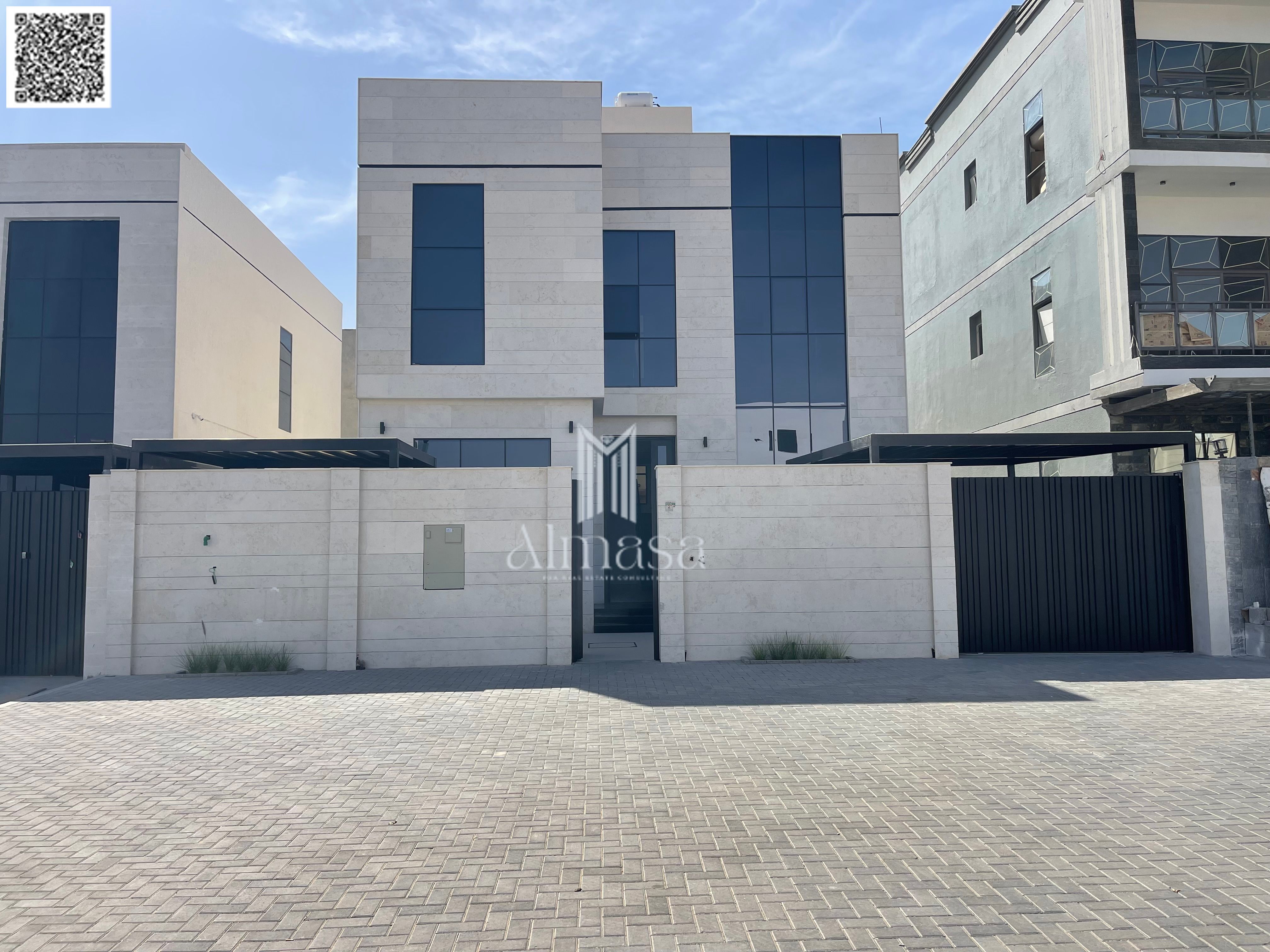 Super Deluxe Villa with 4 Bedrooms and Rooftop in Al Zahia Ajman