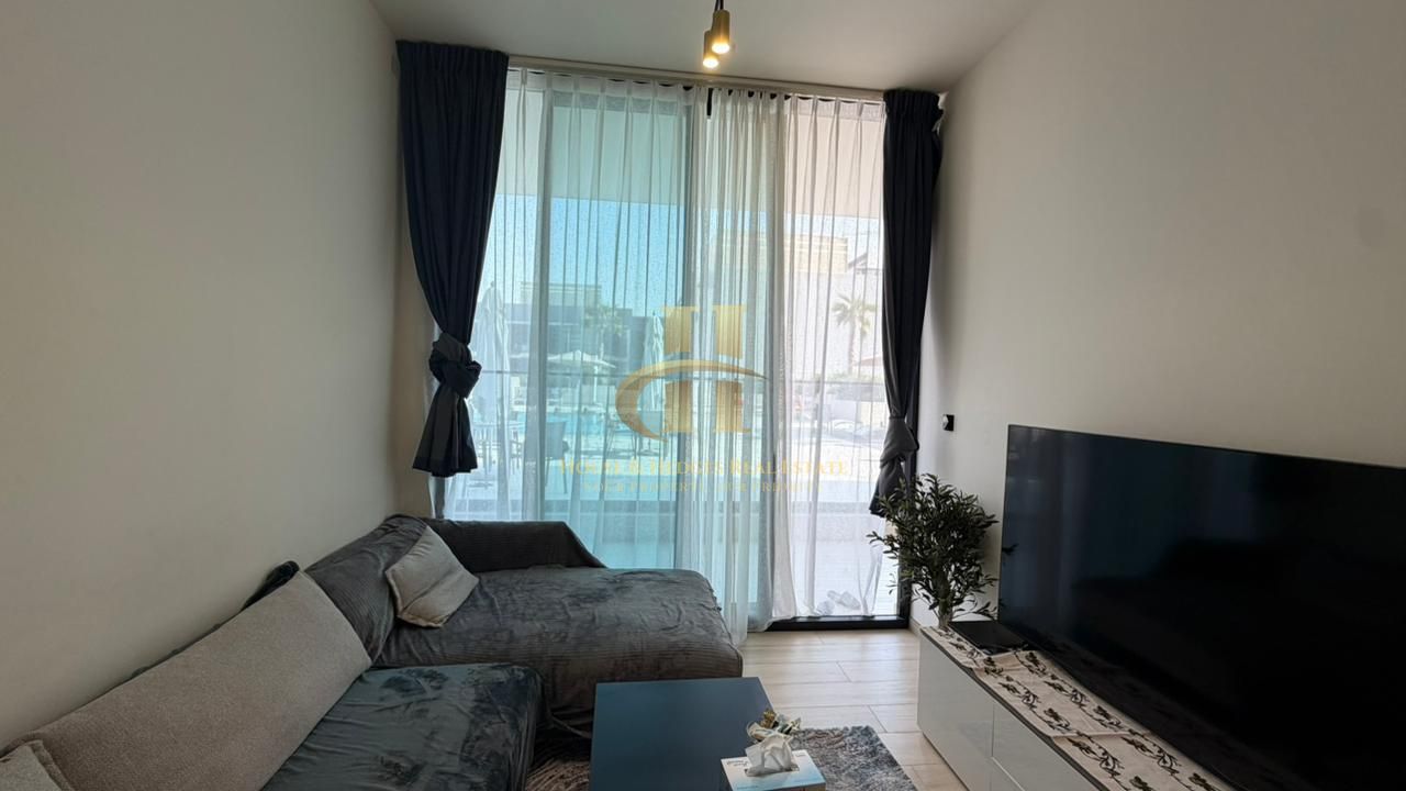 Pool Access | Fully Furnished | Call Now