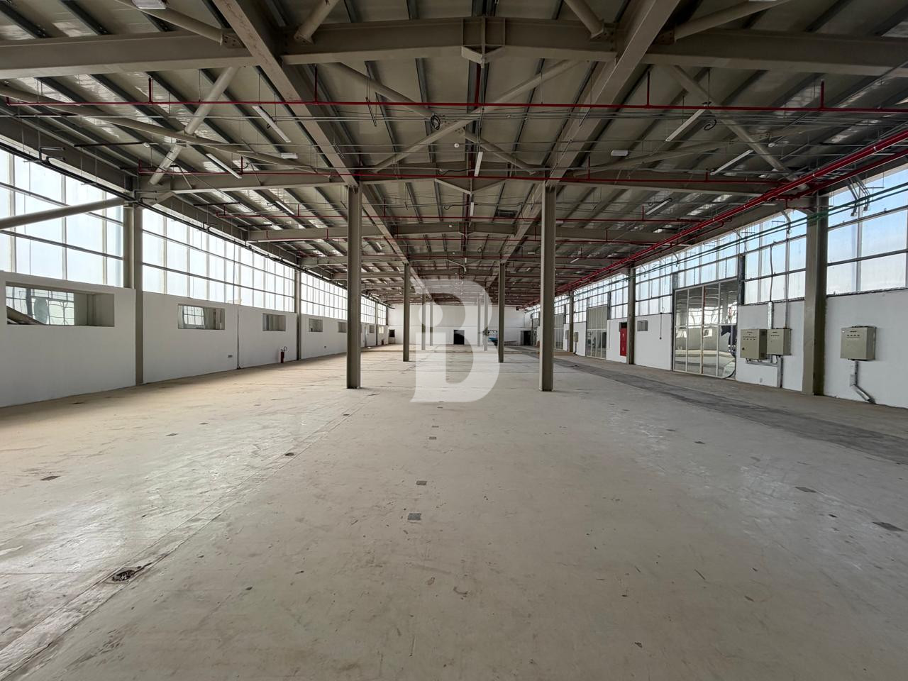 42,100 SQ FT | 90 KW POWER WAREHOUSE | DIP 1