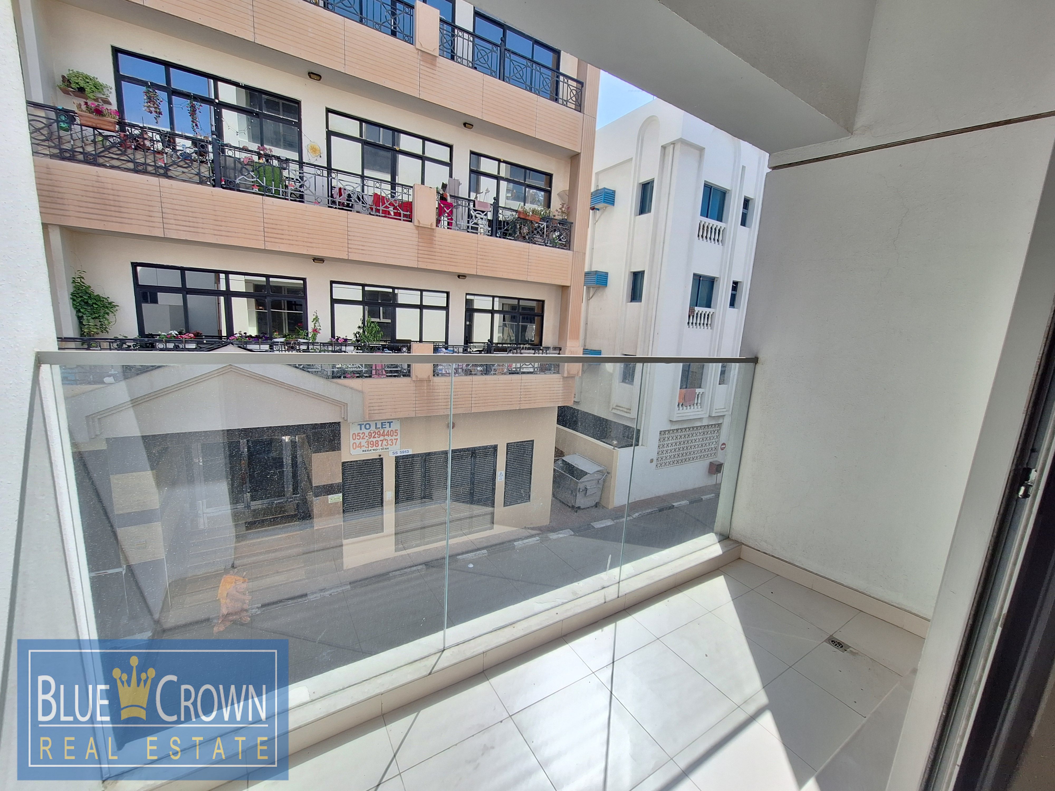 SPACIOUS 2BHK / WITH BALCONY / FOR FAMILY