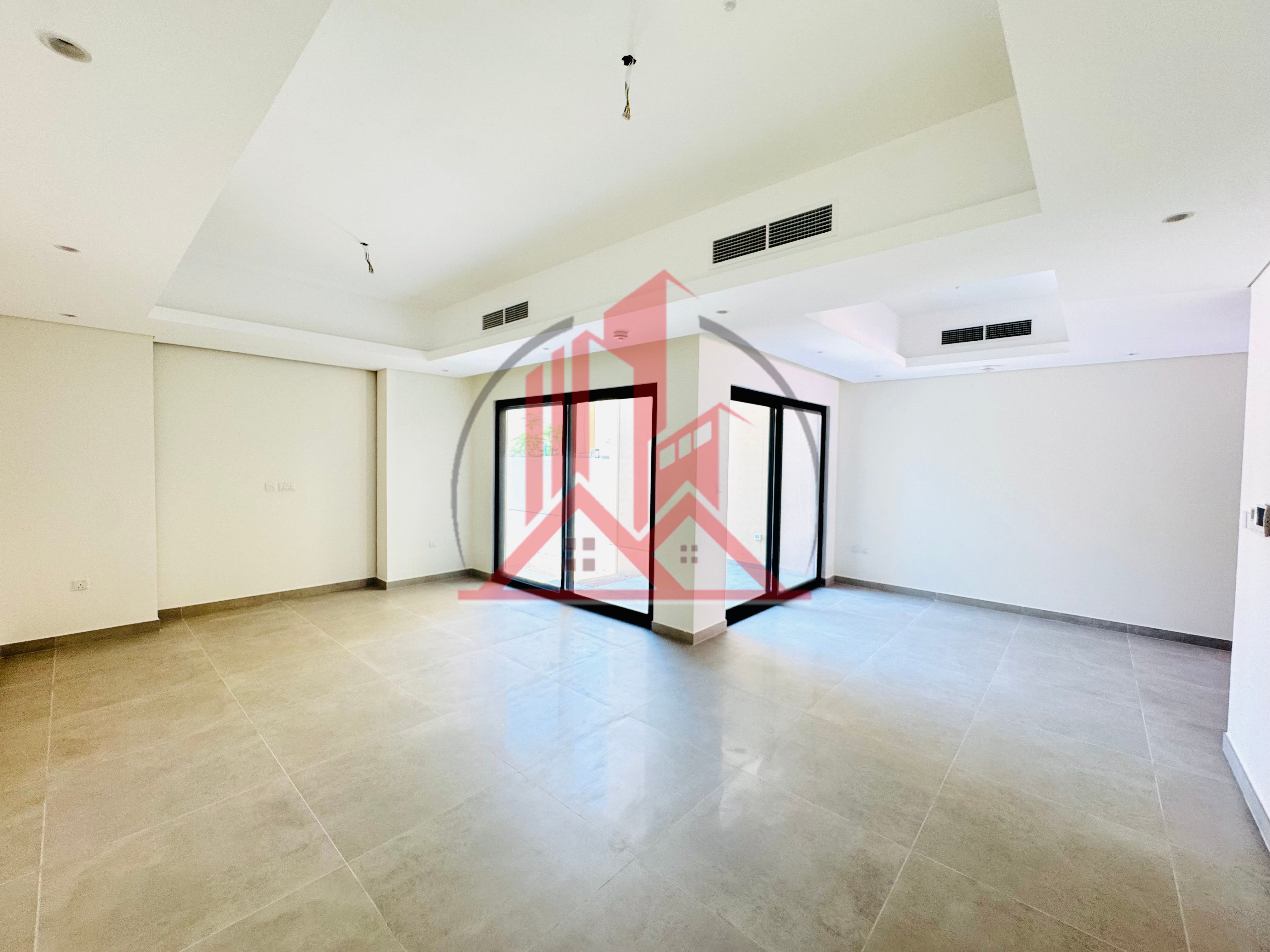 3BR Villa + Maid Room | Display Kitchen