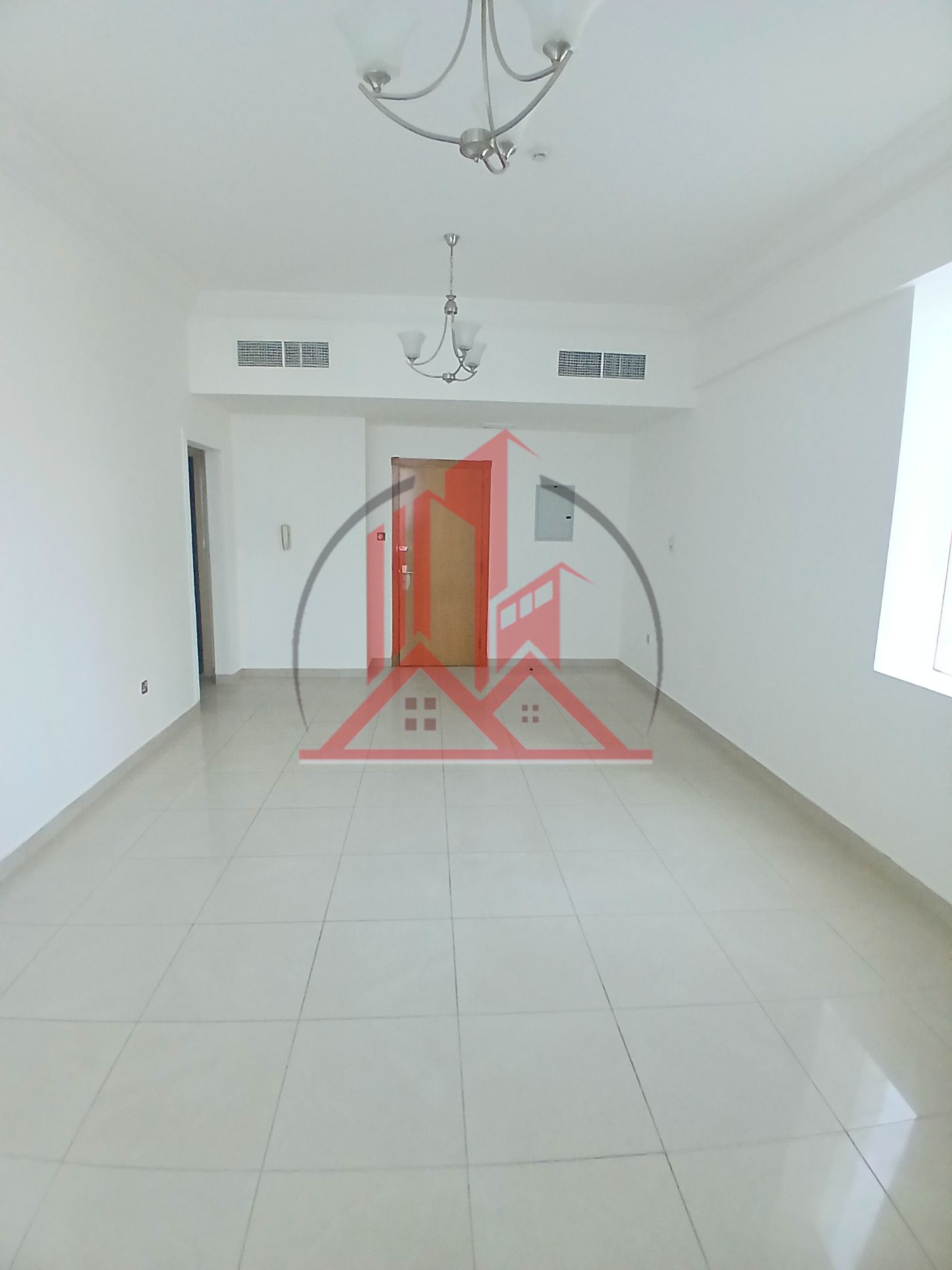 Well-Designed 1 BHK for Rent with Gym Pool