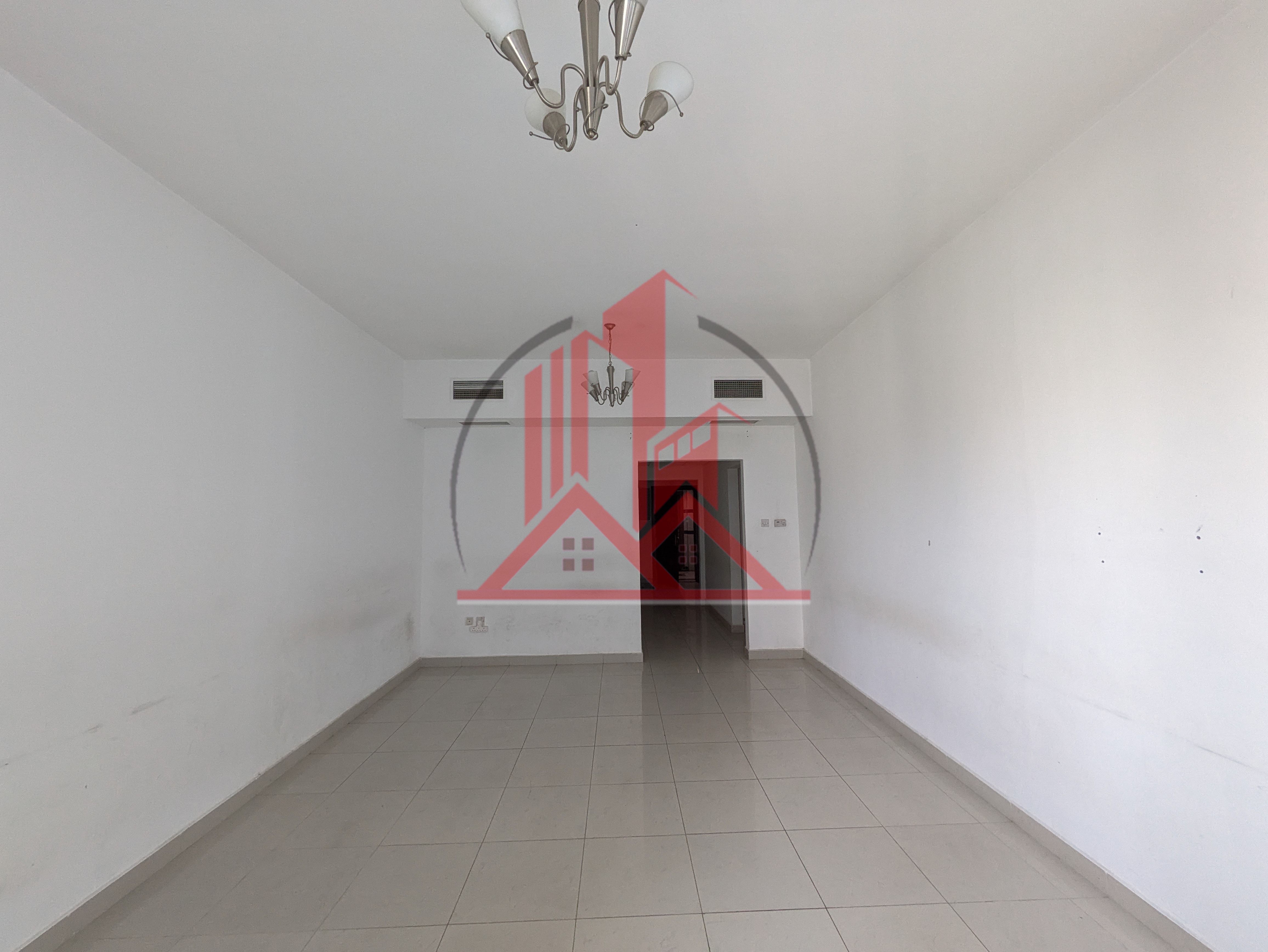 Modern 2Bhk with Parking Available in Family Building