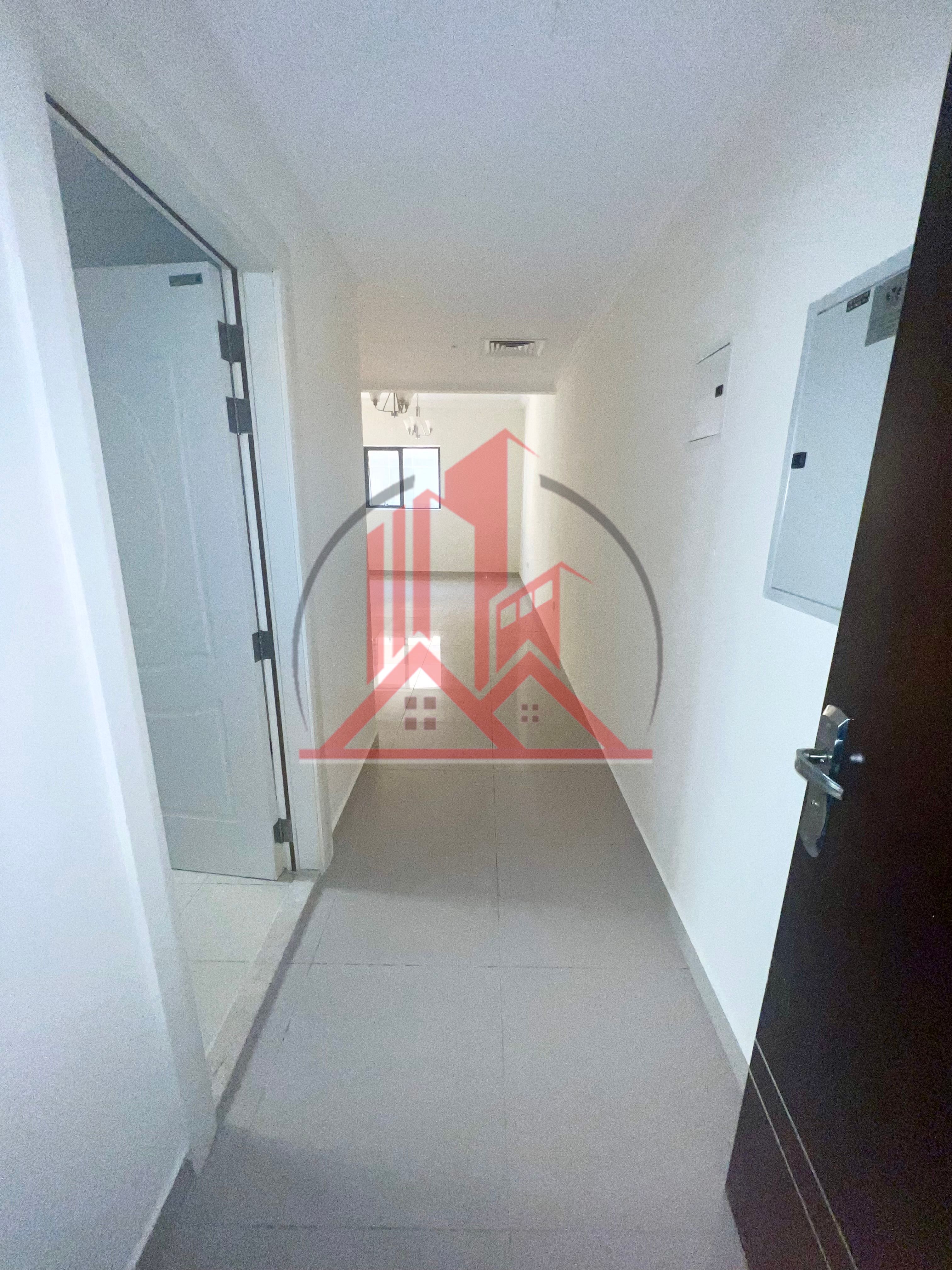 Lavish |1bhk | Free parking | Easy Exit |