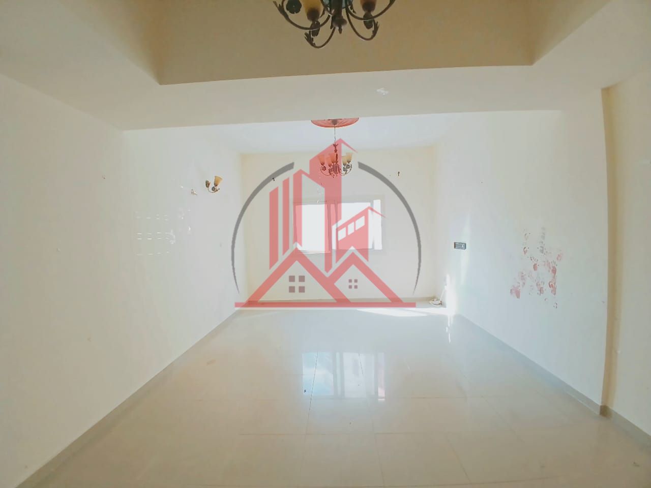 Spacious/ 1BHK/ Gym pool/ kids play Apool /Family and Friendly