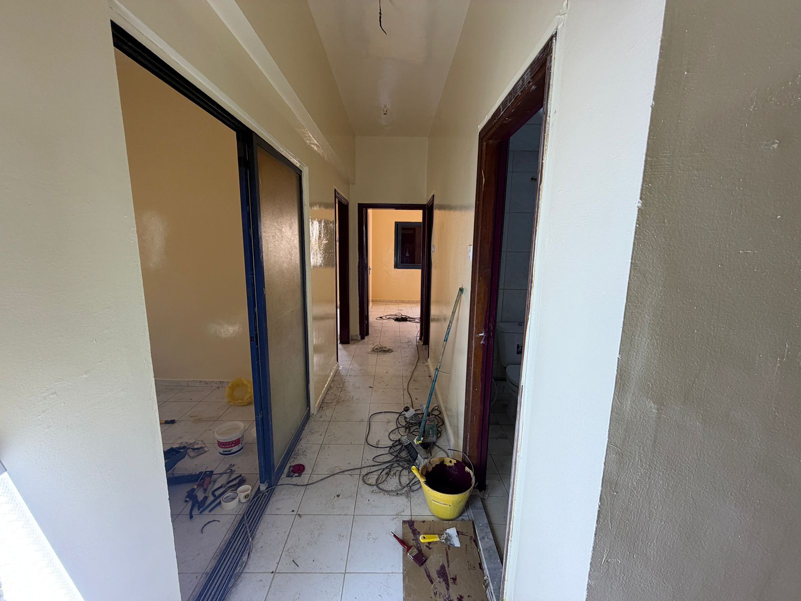 2 Bedroom + Living Room Apartment for Annual Rent – Corniche Ajman (Ground Floor – Second Row)