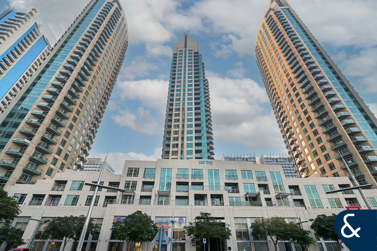 Semi Furnished | Prime Location | One Bed