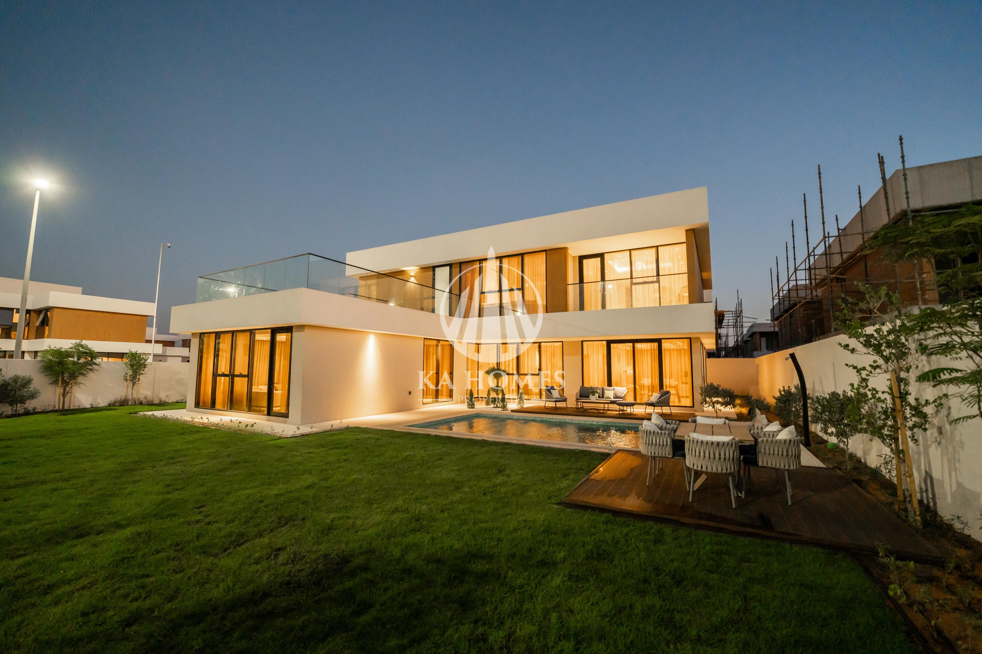 Luxury 4 Master-BR Villa | Spacious Layout | Fully Equipped Kitchen | 5% Down Payment | Up to 7 Years Installments