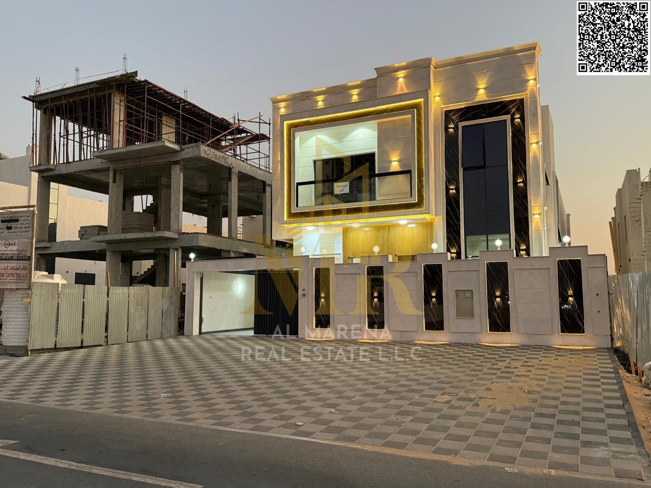 Luxury villa in Al Amrah with an area of 3014 sq ft – 5 master bedrooms at a negotiable price