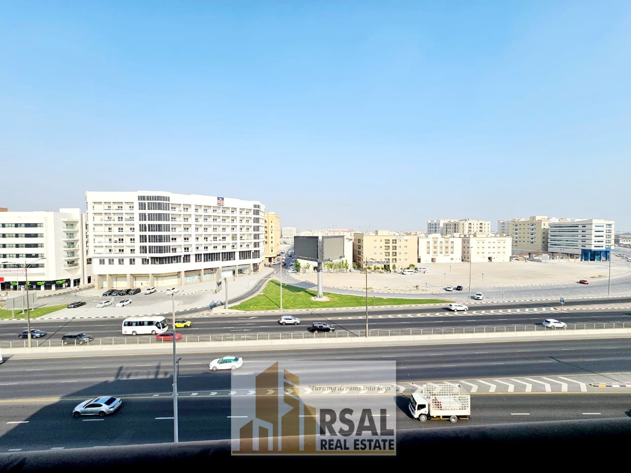 Spacious apartment 1 Bedroom Hall// 2 Bathroom master bedroom// with balcony open view// Ready to move Apartment