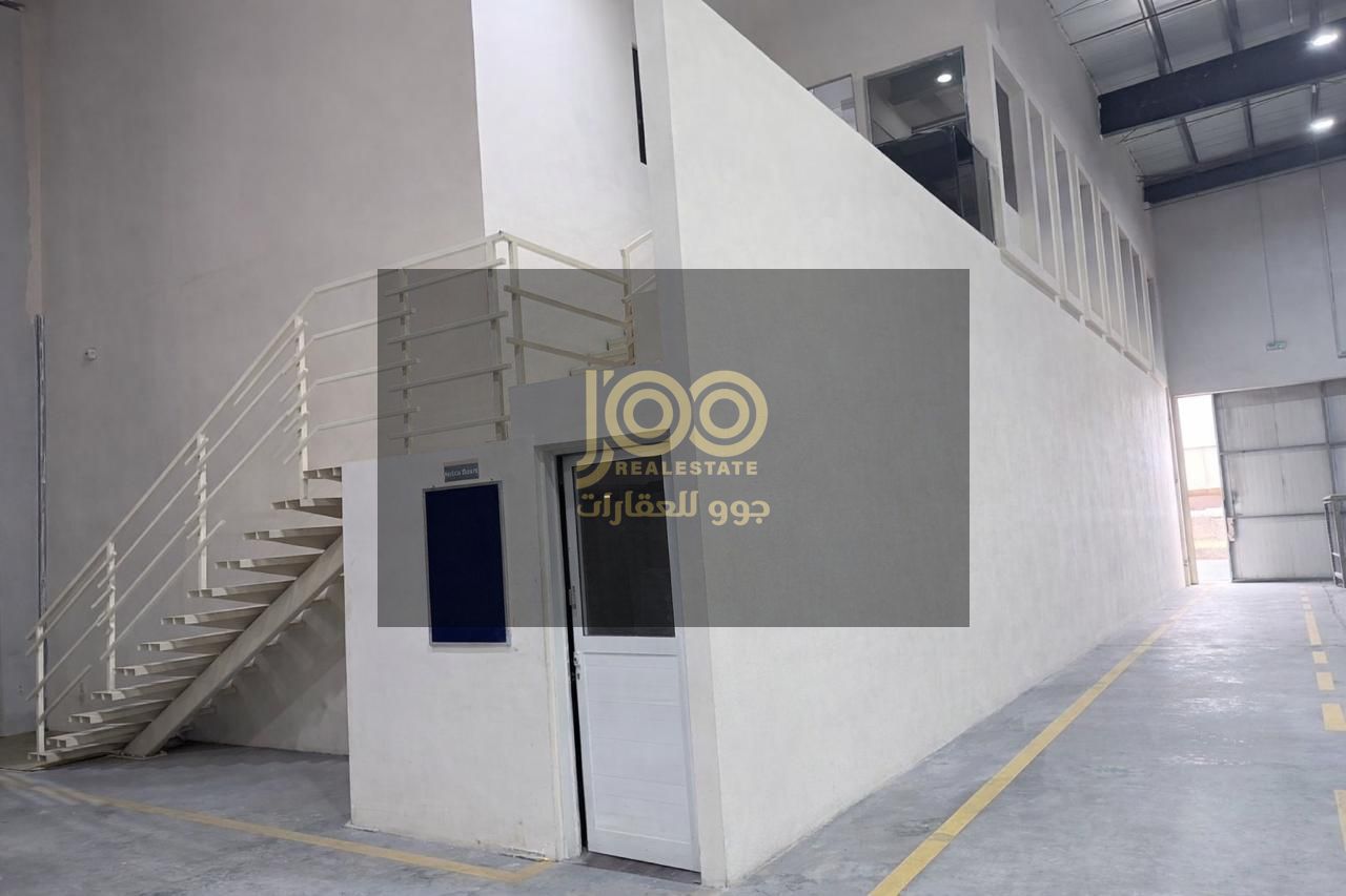 Warehouse available for rent in Umm Al Thu'ub