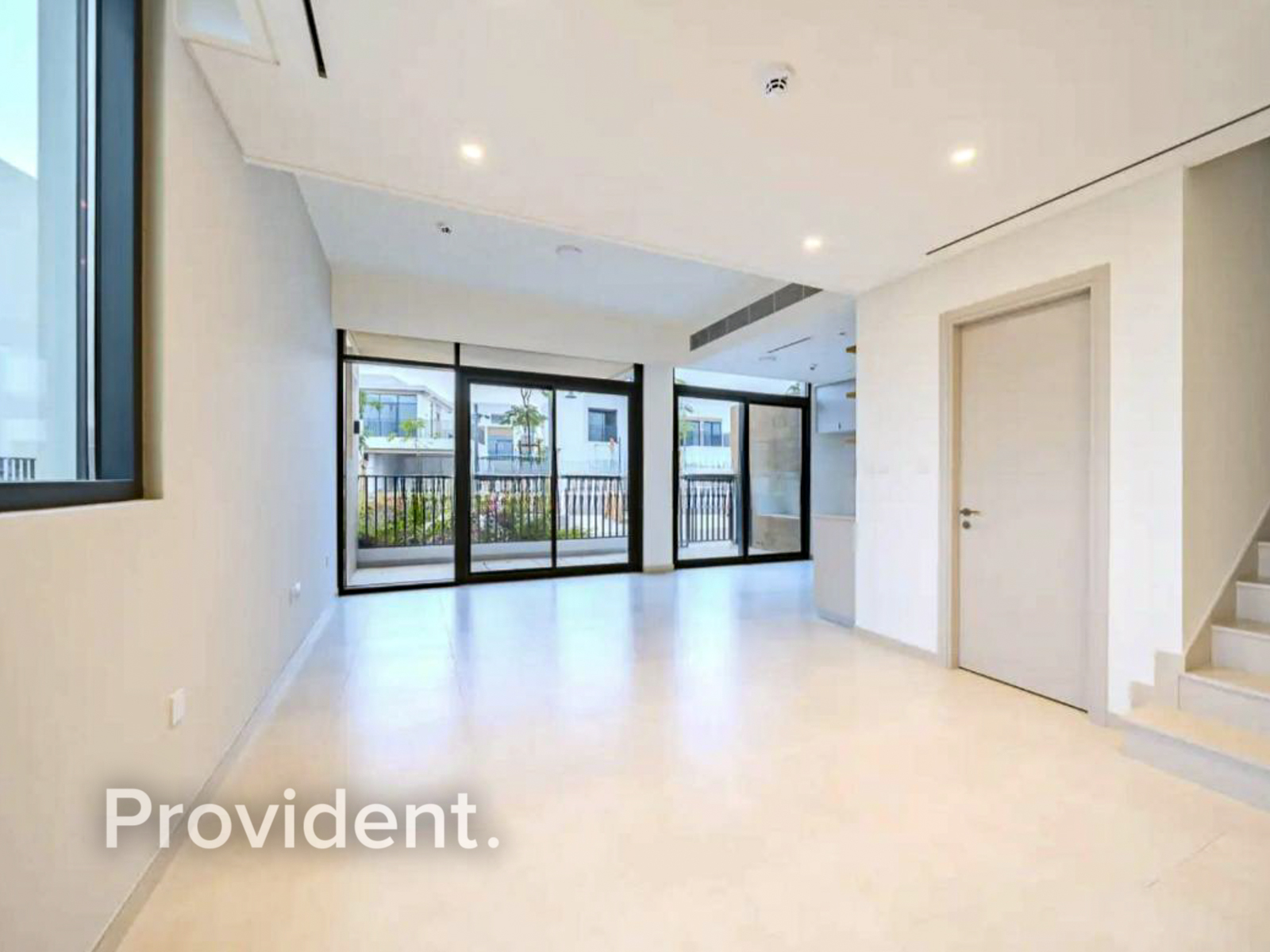 3BR Corner Townhouse | Rare Unit | Prime Location
